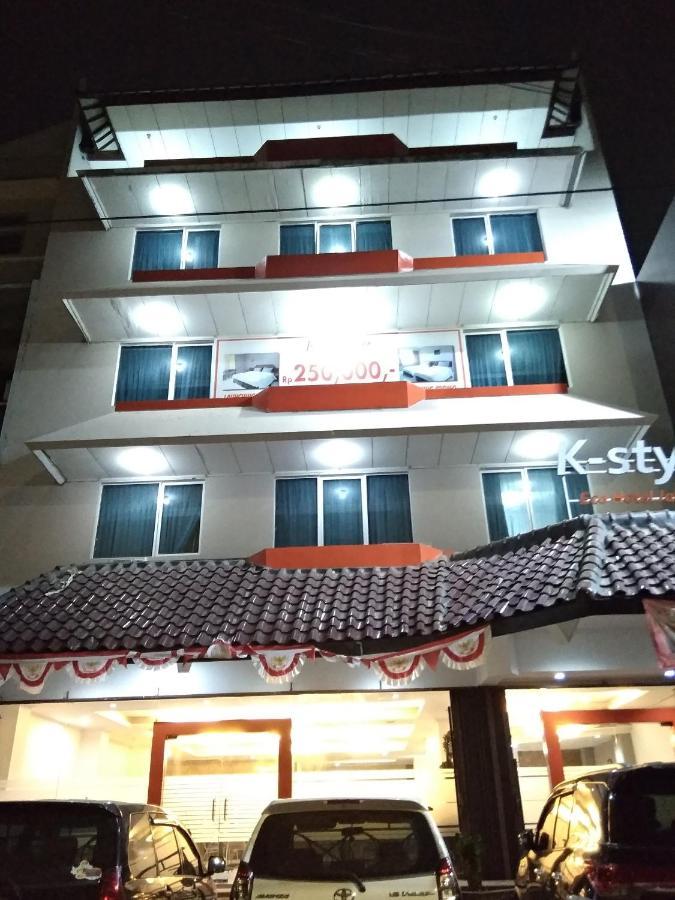 K-Style Eco Hotel Jakarta Exterior photo